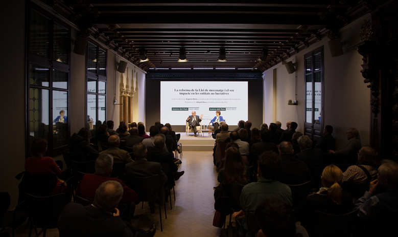 La reforma de la Llei de Mecenatge i el seu impacte en les entitats no lucratives | Debat Amics del País con Eugenia Bieto