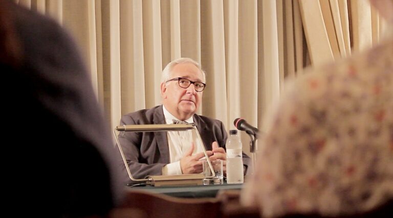 ‘Tots volem ser Sherezade’ | Amics del País amb Carme Riera