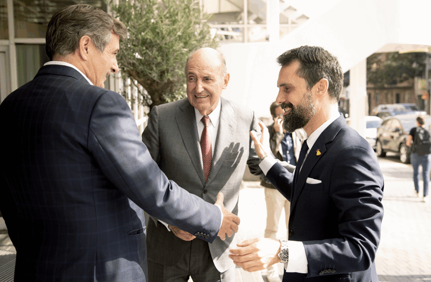 ‘Reindustrialitzem Catalunya’ | Barcelona Tribuna amb Roger Torrent