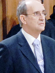 Oberts al coneixement  per assolir la competitivitat en un mon global