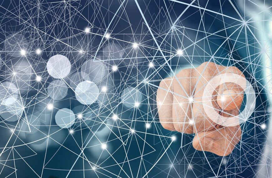 ‘Identificació personal i protecció de dades’ | Debat Amics del País amb Genís Roca i Simona Levi